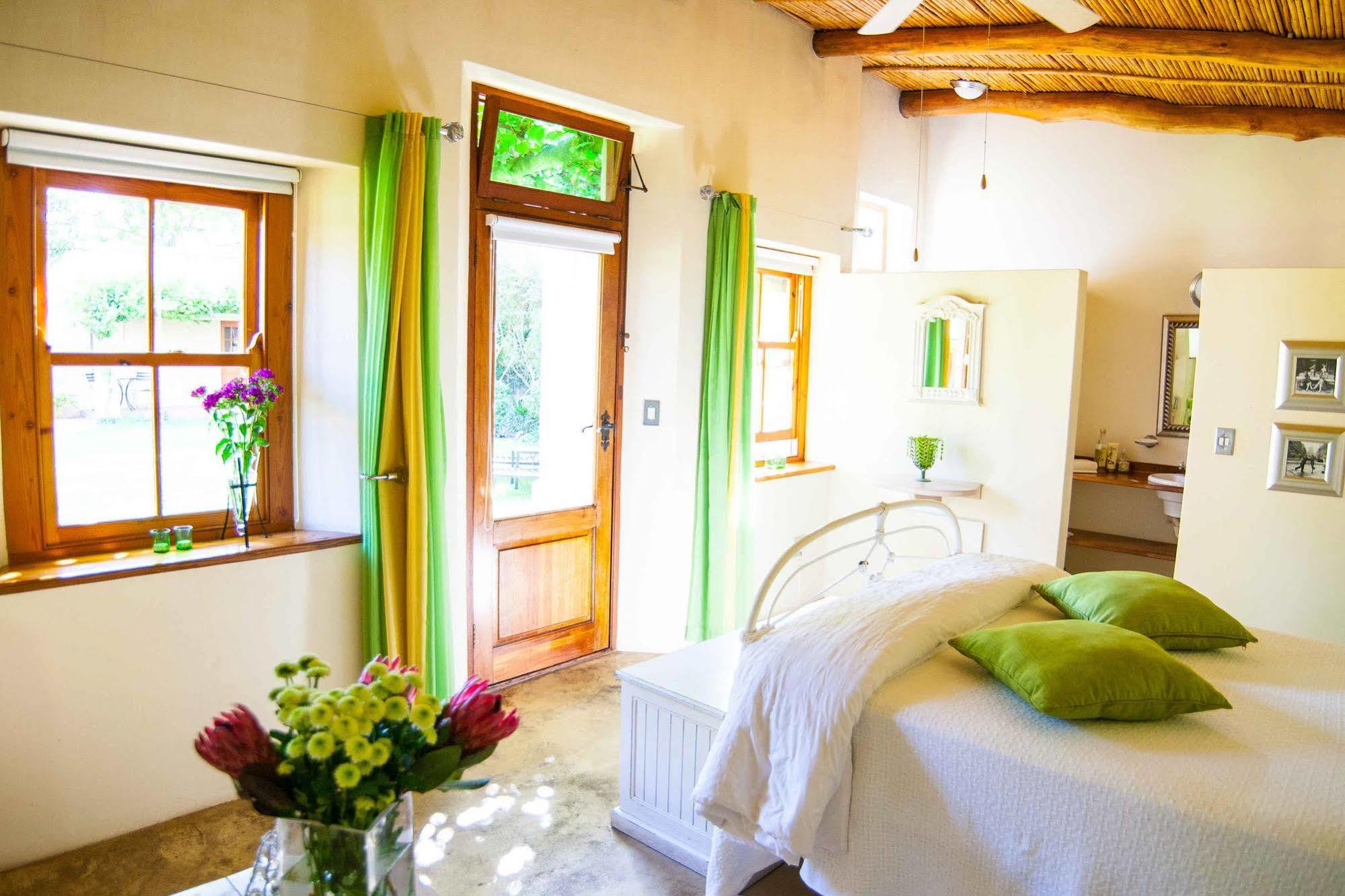 Babette Bed And Breakfast Свелендам Екстериор снимка